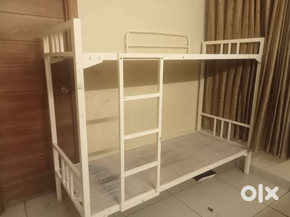 Kids bunk bed