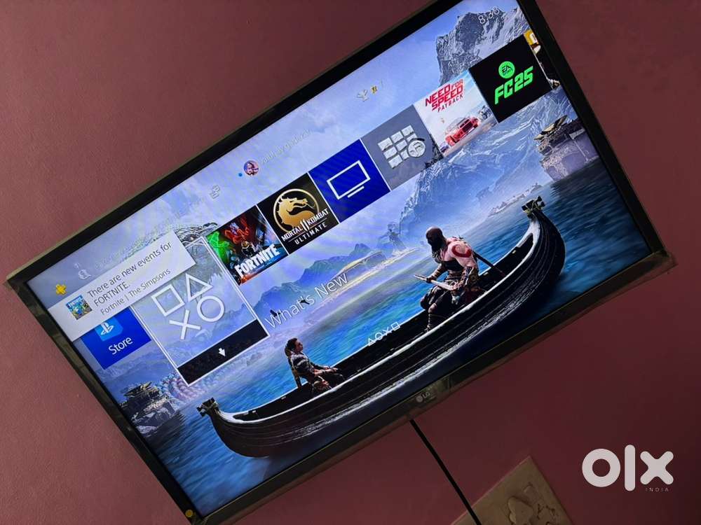 Ps4 pro with 2 controller