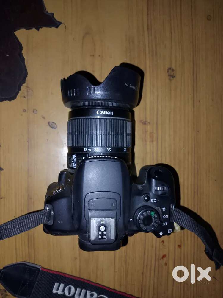 Canon D700