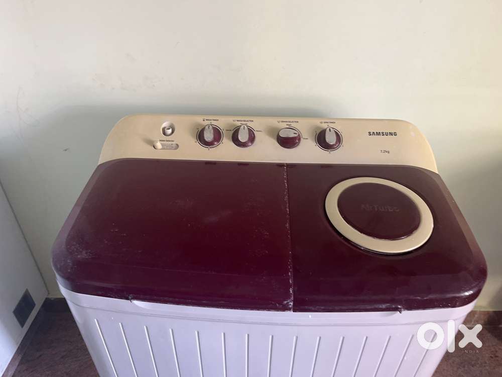 Samsung semi automatic washing machine