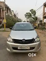 Toyota Innova 2004-2011 2.5 E, 2006, Diesel