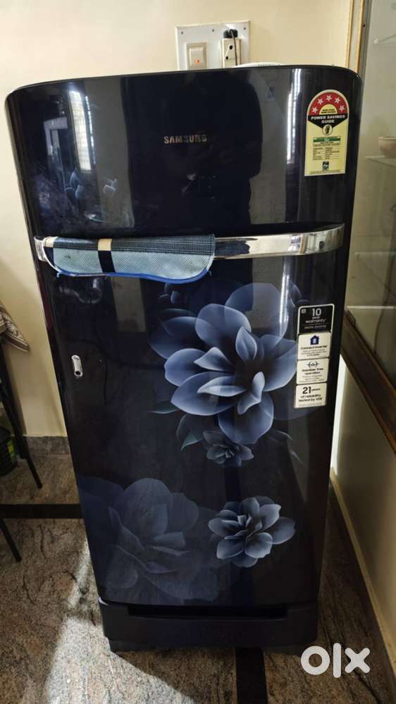Immaculate Samsung Fridge  Under Warranty  Just ₹13,500!