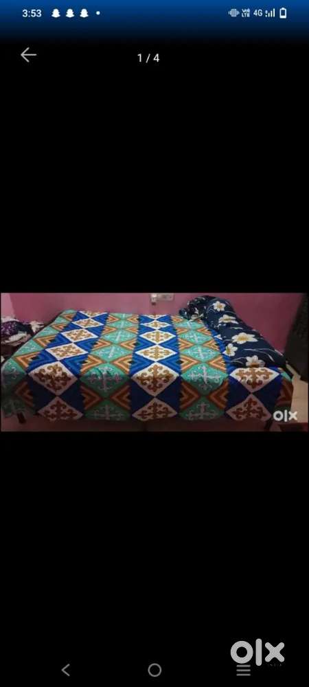 Selling this bed