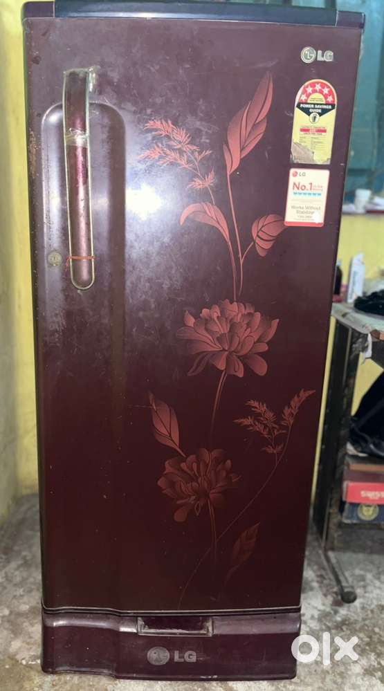 LG For selling fridges (180) ltr