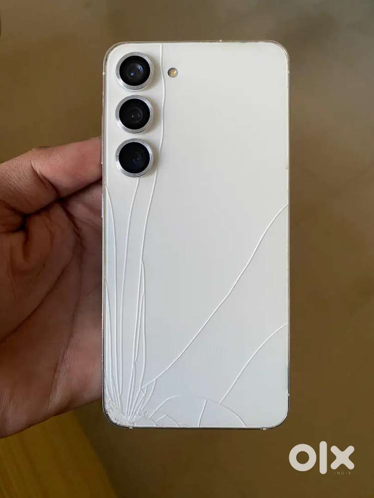 Samsung S23 white 8/256 GB