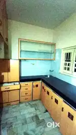 1 girl roommate required