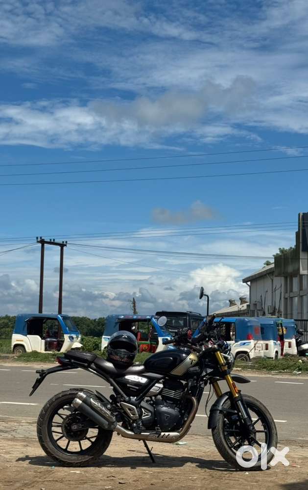 1.5yrs old good condition Triumph scrambler 400x
