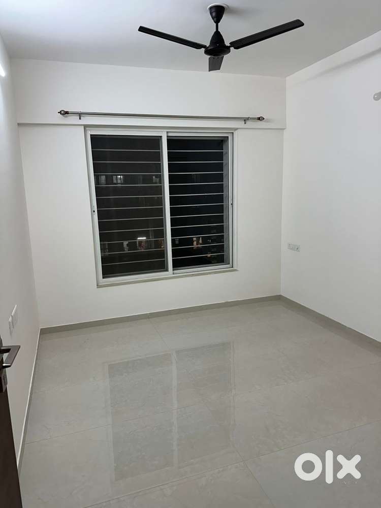 No restrictions for bachelor