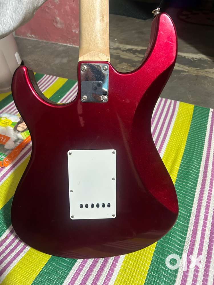 String Electric Guitar – Red Metallic Finish, Best Electric