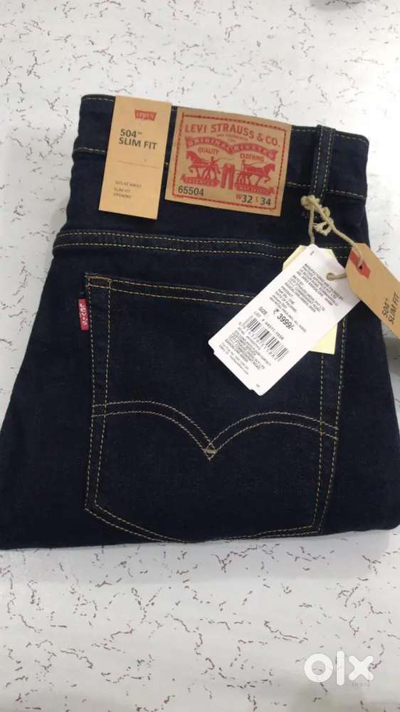 Swet shirts jeans n shirts t shirts