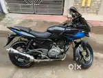 Bajaj Pulsar 220F
