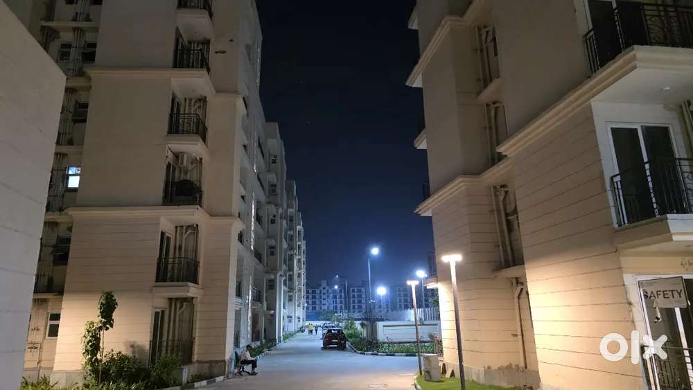 Available 2BHK Society Flat