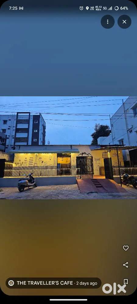 Restaurant stall worker