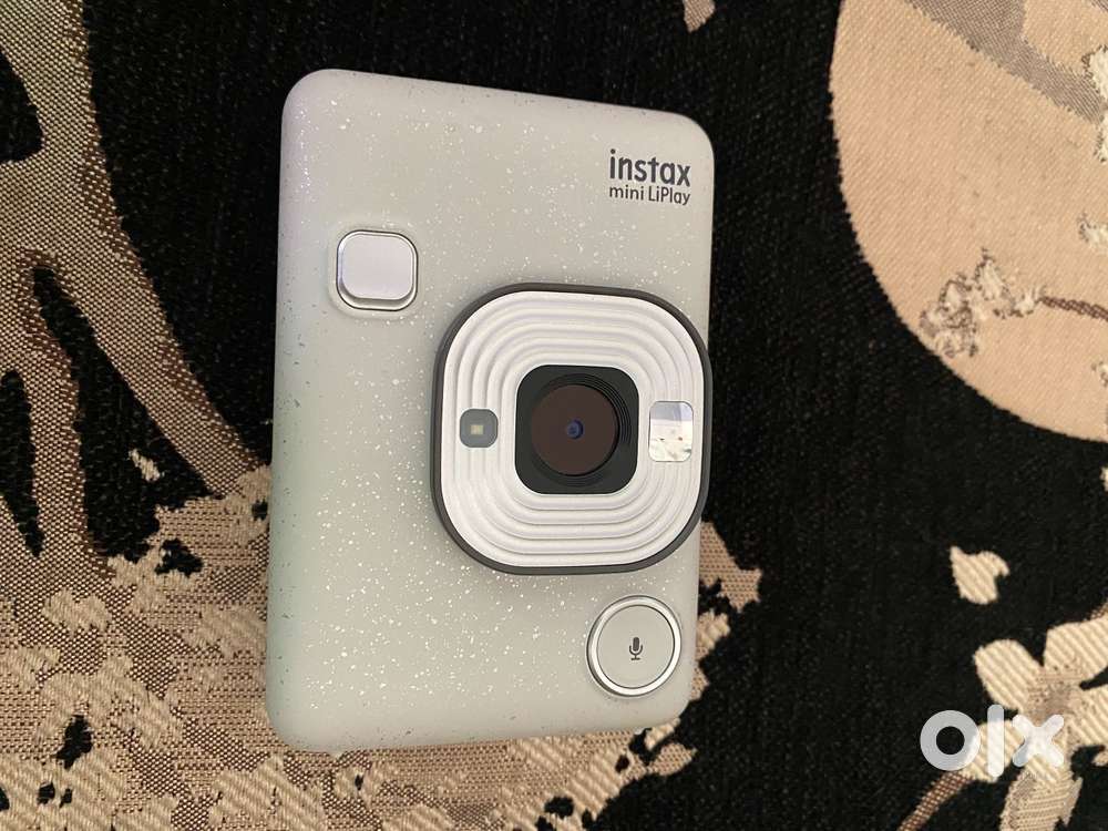 Fujifilm Instax Mini urgent sell