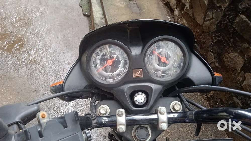 Honda shine 100 cc