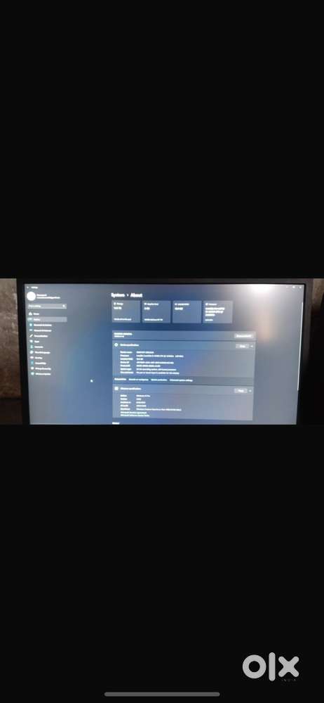 Dell monitor & fingers cpu