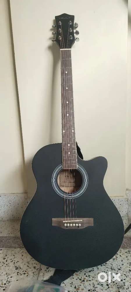Vault acoustic guitar