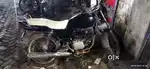 Engine A1 condition me hai thoda kam gadi me uper ka sirf RC BOOK HAI