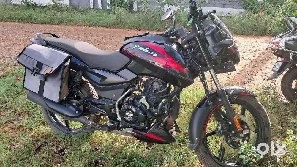 Good conditioned, showroom serviced bike,