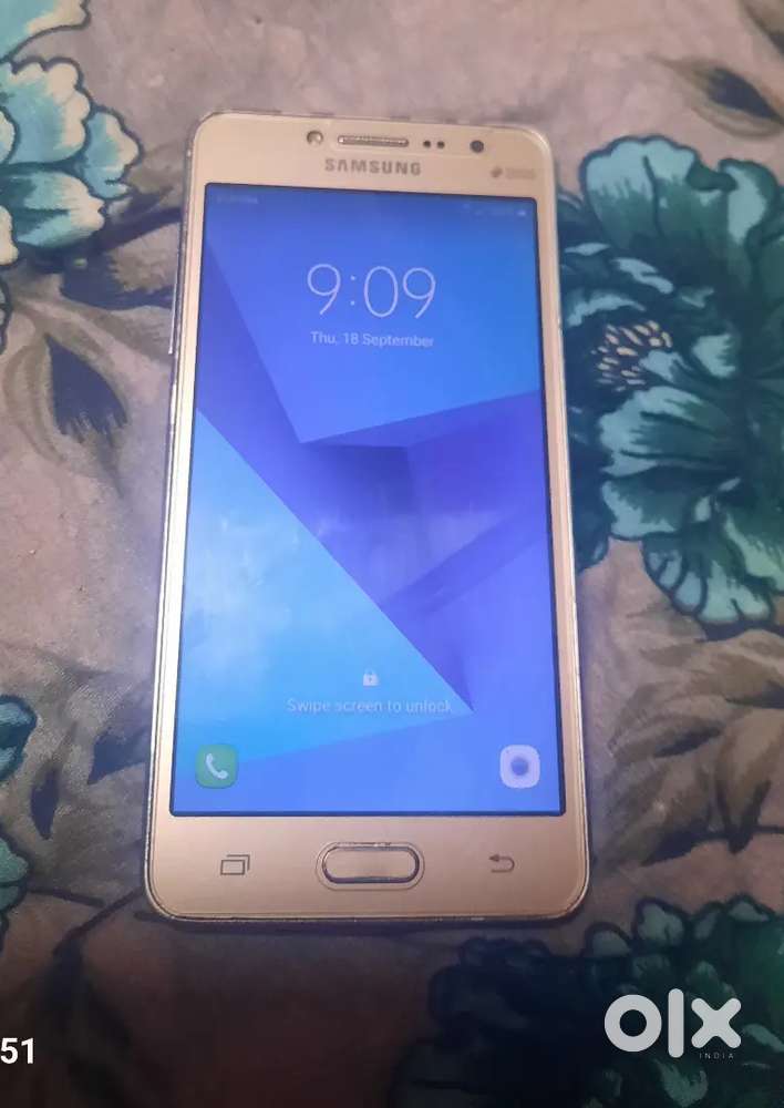 Samsung galaxy j2