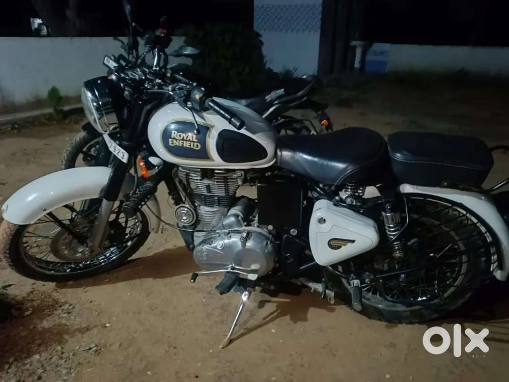 Service already done h , koi karcha nhi h