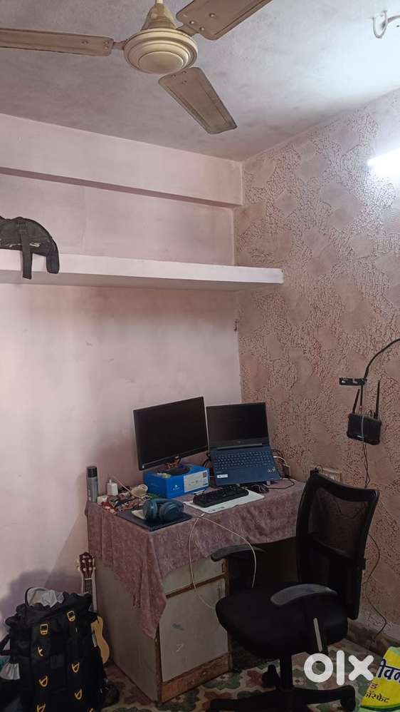 2bhk apartment (Need flatmate)