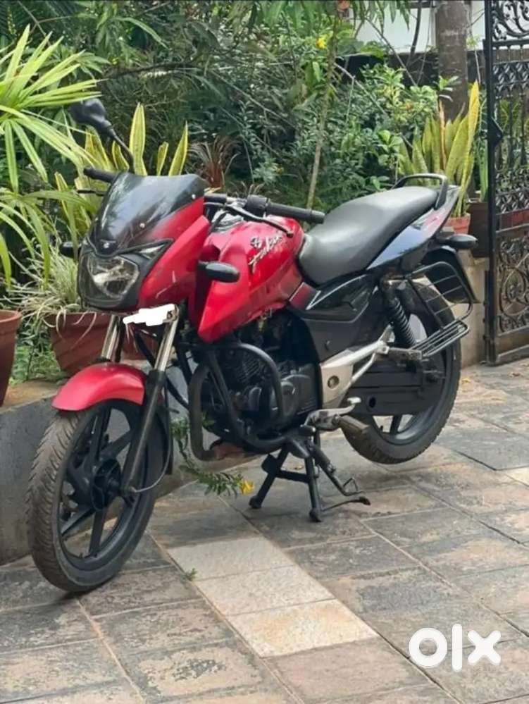 Pulsar 150