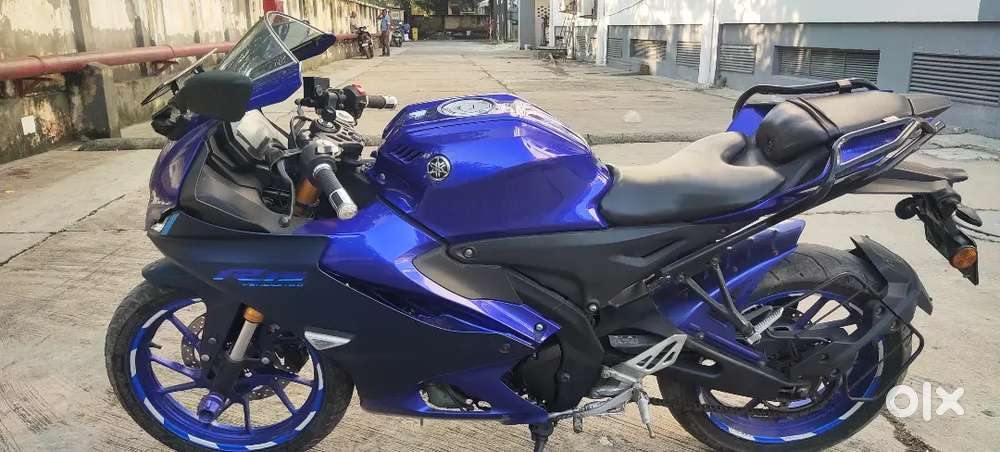 YAMAHA R15 V.4.0 2023 JULY 1ST OWNER NEW CONDITION