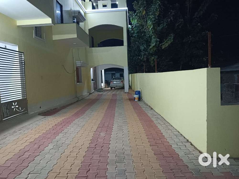 1 bhk   new house for rent 1 car parking  available