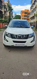 Mahindra XUV500 2.2 W10, 2015