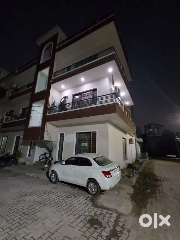 109gaj kothi 2bhk flat
