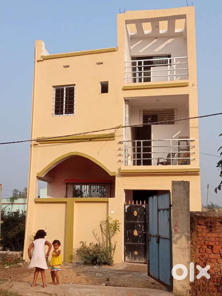 Oll complete tils finesh very beautiful house