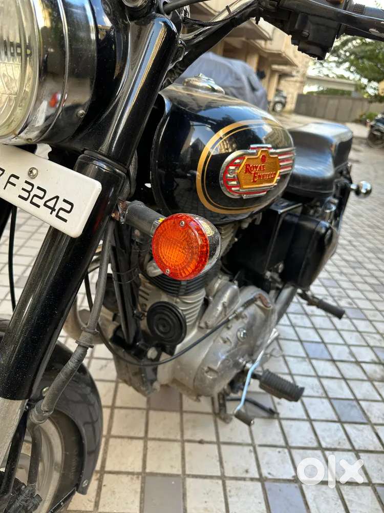 Royal Enfield Bullet Standard 500 — Fully Restored  One of a Kind