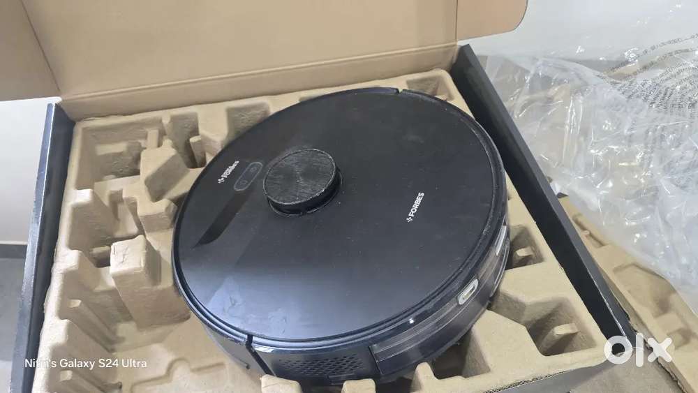 Eureka Forbes Smart cleaning Robot