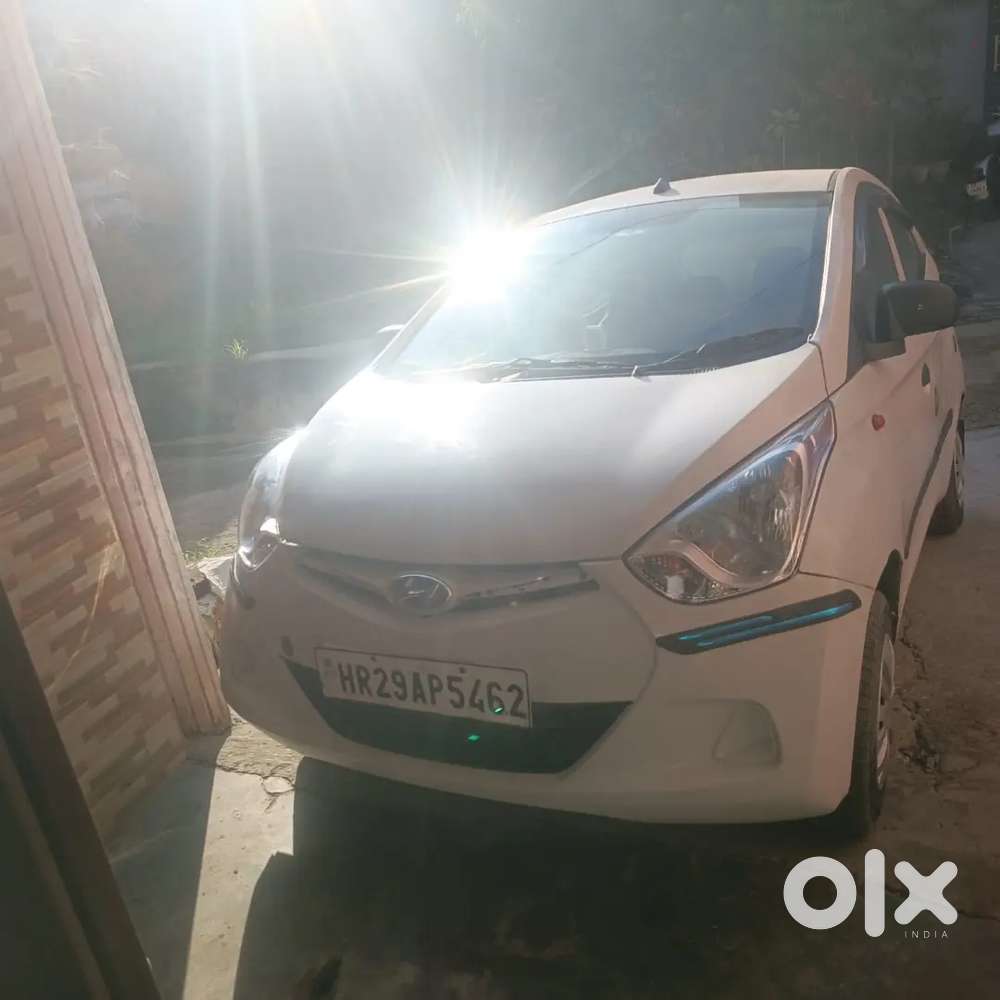 Hyundai EON 2017 CNG & Hybrids