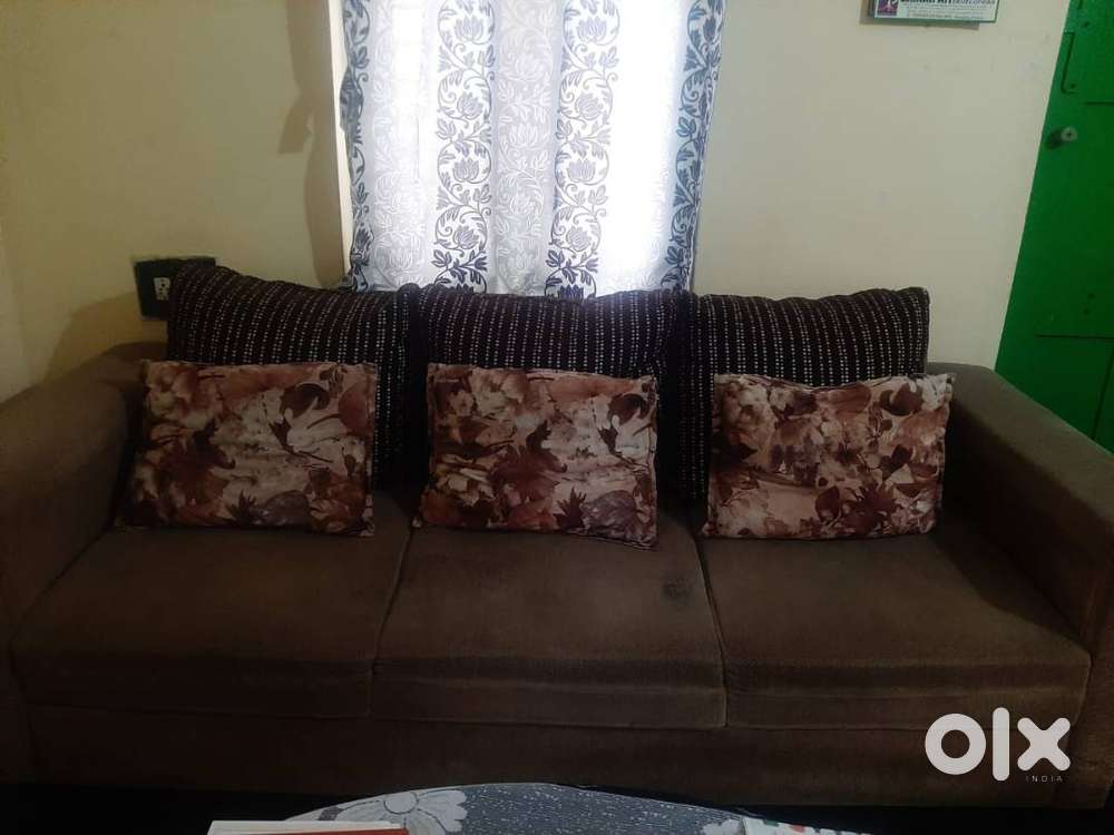 3 seater sofa