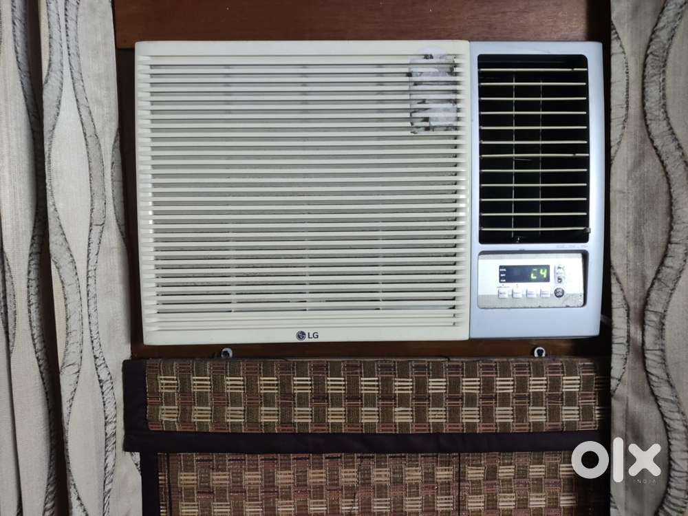 LG Ac 7 year old working right now