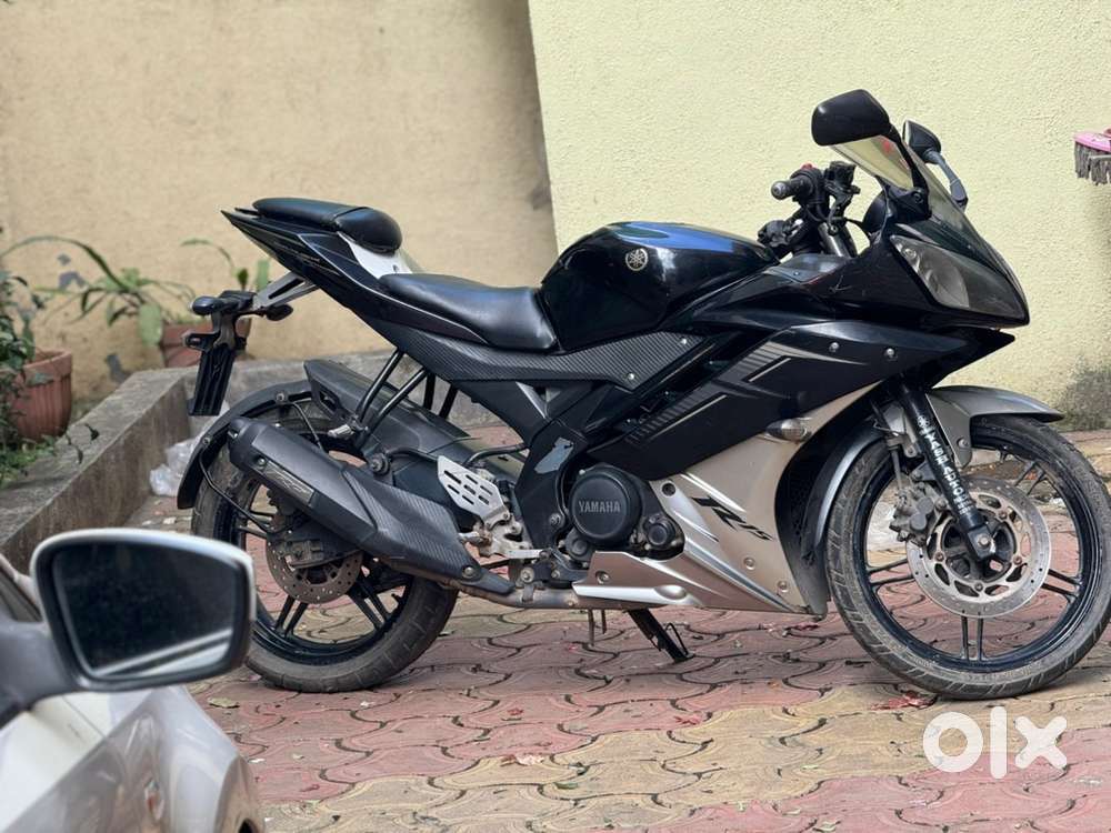 Yamaha R15