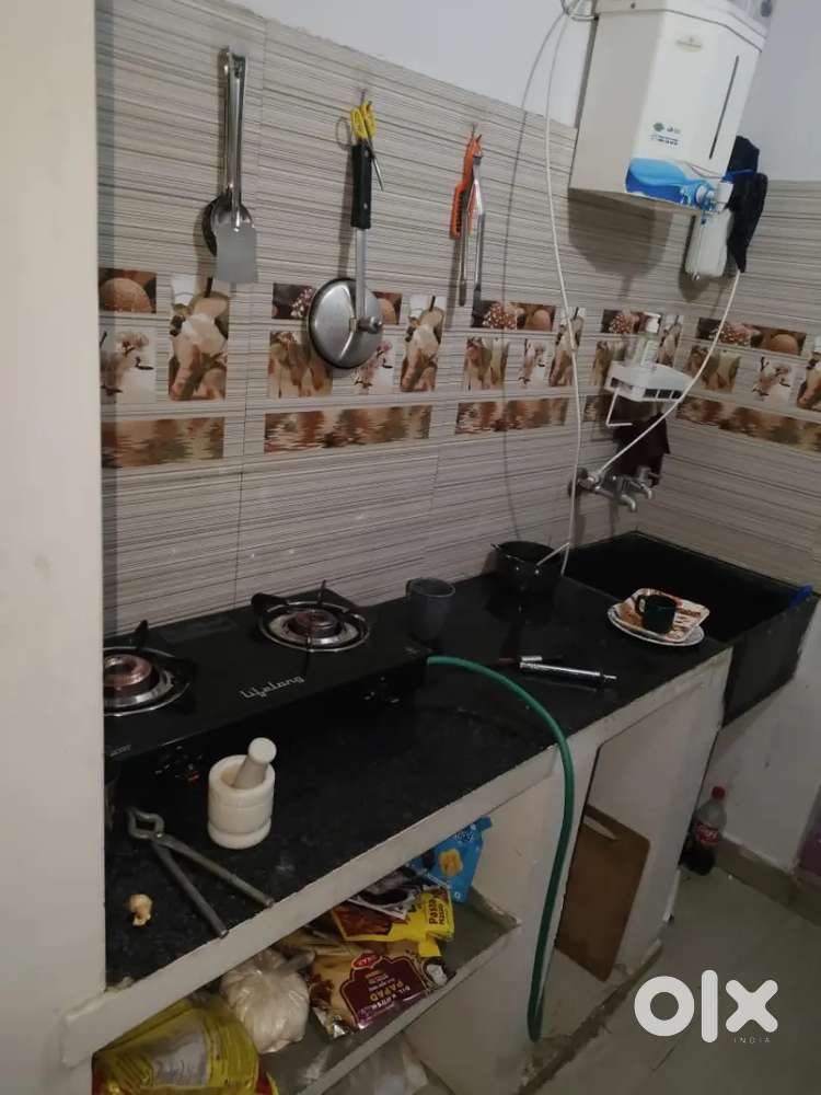 Female flatmate required