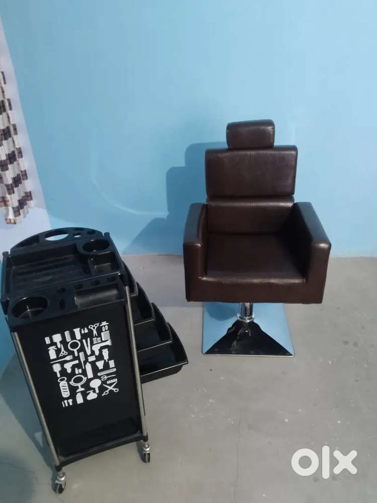 Parlour Chair Shampoo Chair and Trolley