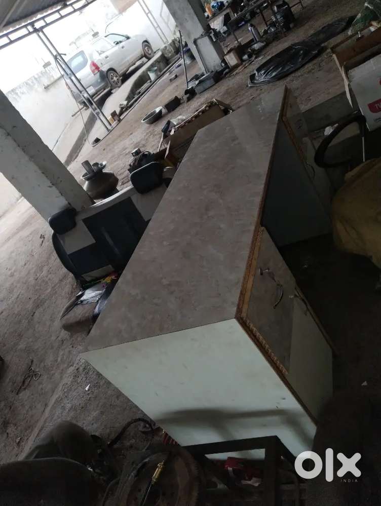 Cash counter