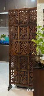 Room divider
