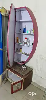 Dressing table