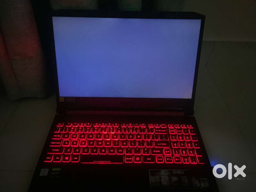 Acer Nitro 5 Intel Core i5-9th Gen 15.6 (39.62cms) Display 1920 x 108