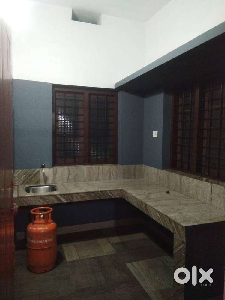 2bhk appartement near IIM Kunnamangalam