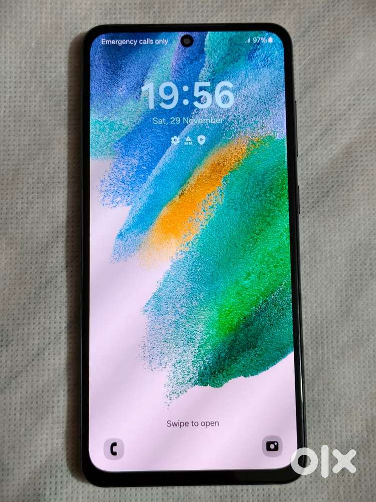 Samsung Galaxy S21 FE-5G(4GB Memory + 256GB Storage)