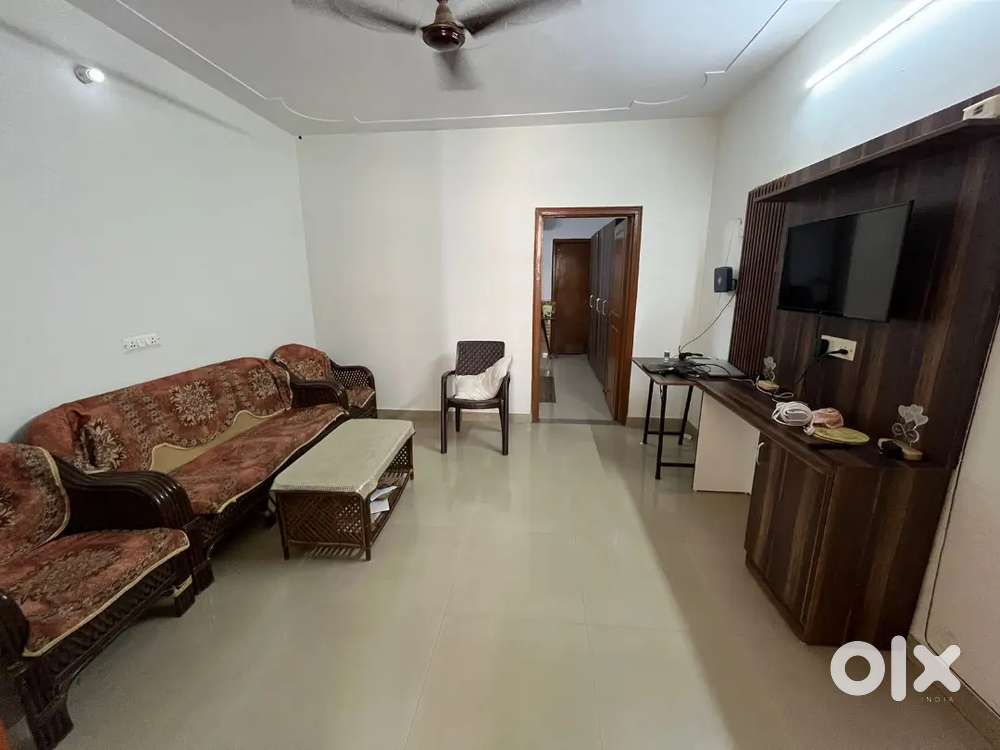 1RK Rooms for Rent  S & U Block DLF Phase 3  Bishnoi Realtors