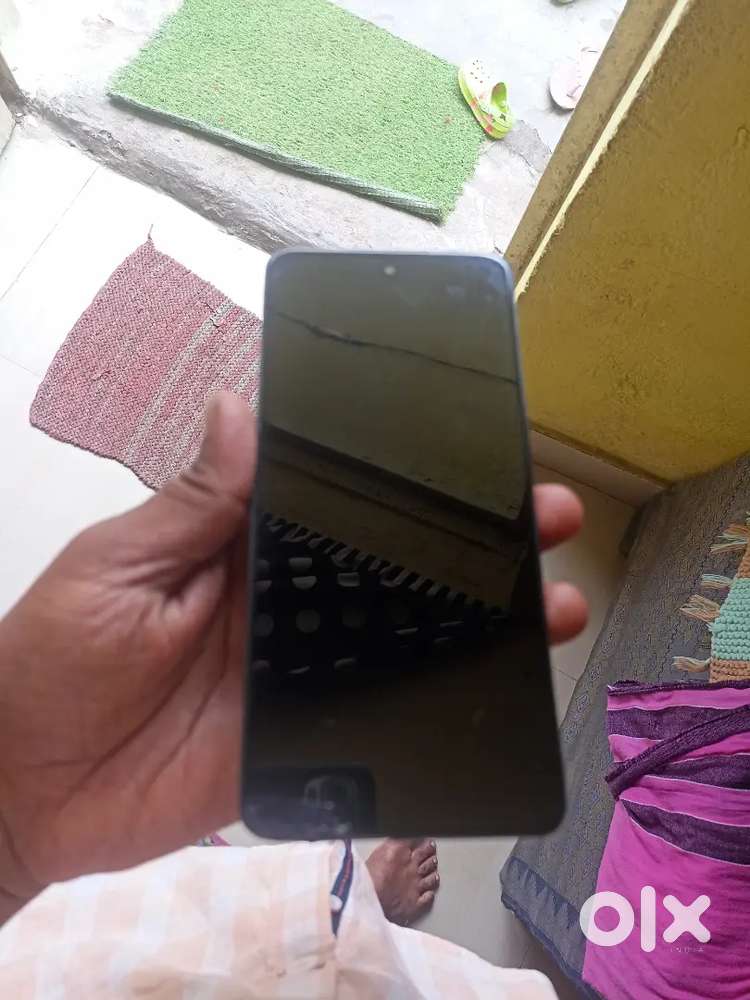 Mobile ko bechna hai