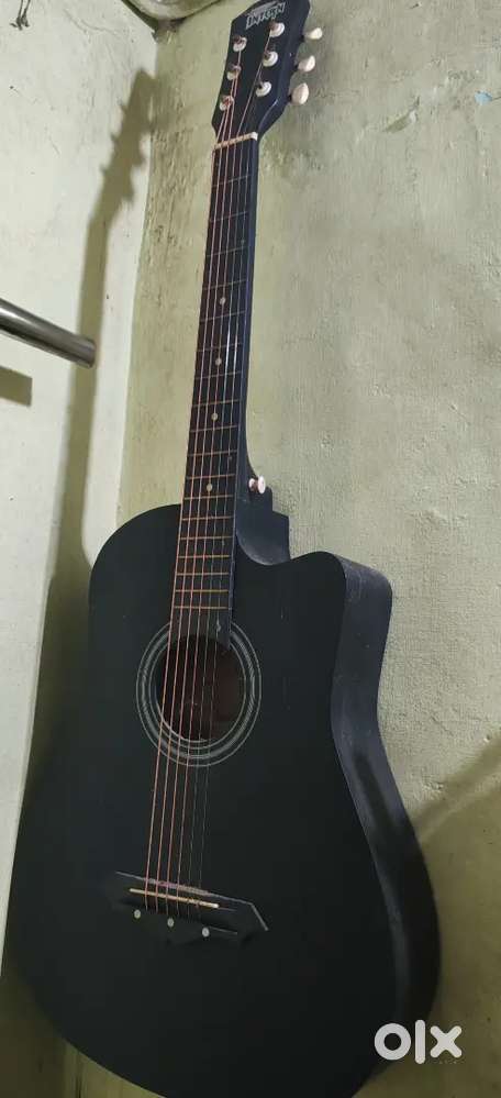 INT-38C-BK Acoustic Guitar