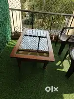 BIG SIZE DOUBLE LAYERED CENTRE/TEA TABLE  WITH GLASS TOP